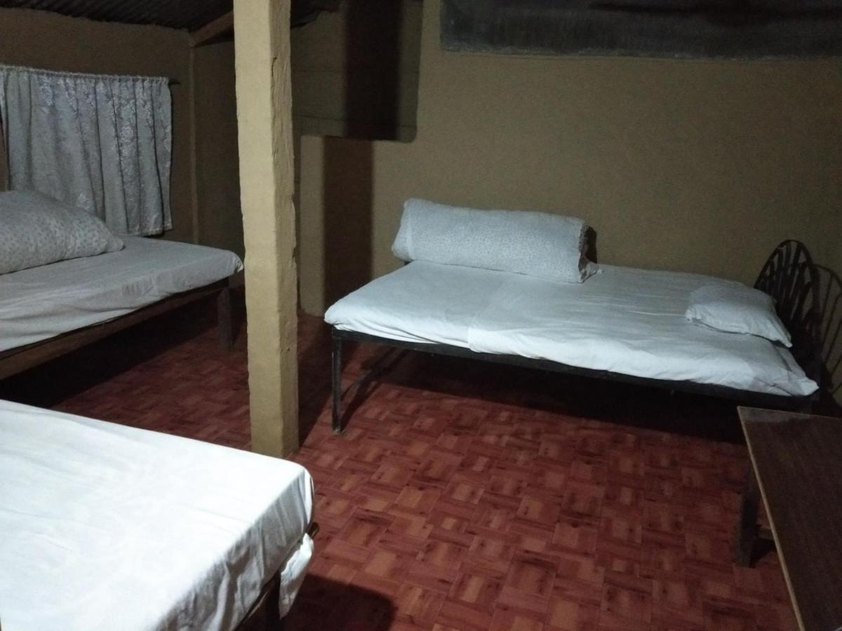 Chital Lodge Chitwan Εξωτερικό φωτογραφία