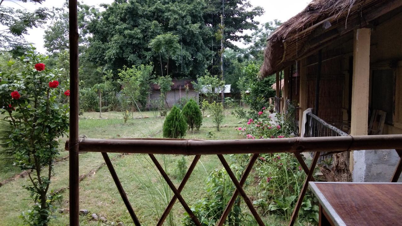 Chital Lodge Chitwan Εξωτερικό φωτογραφία