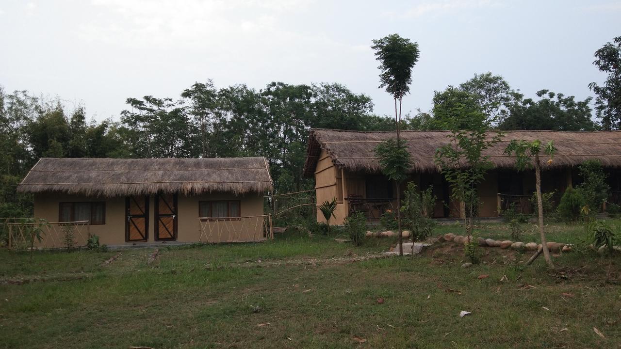 Chital Lodge Chitwan Εξωτερικό φωτογραφία