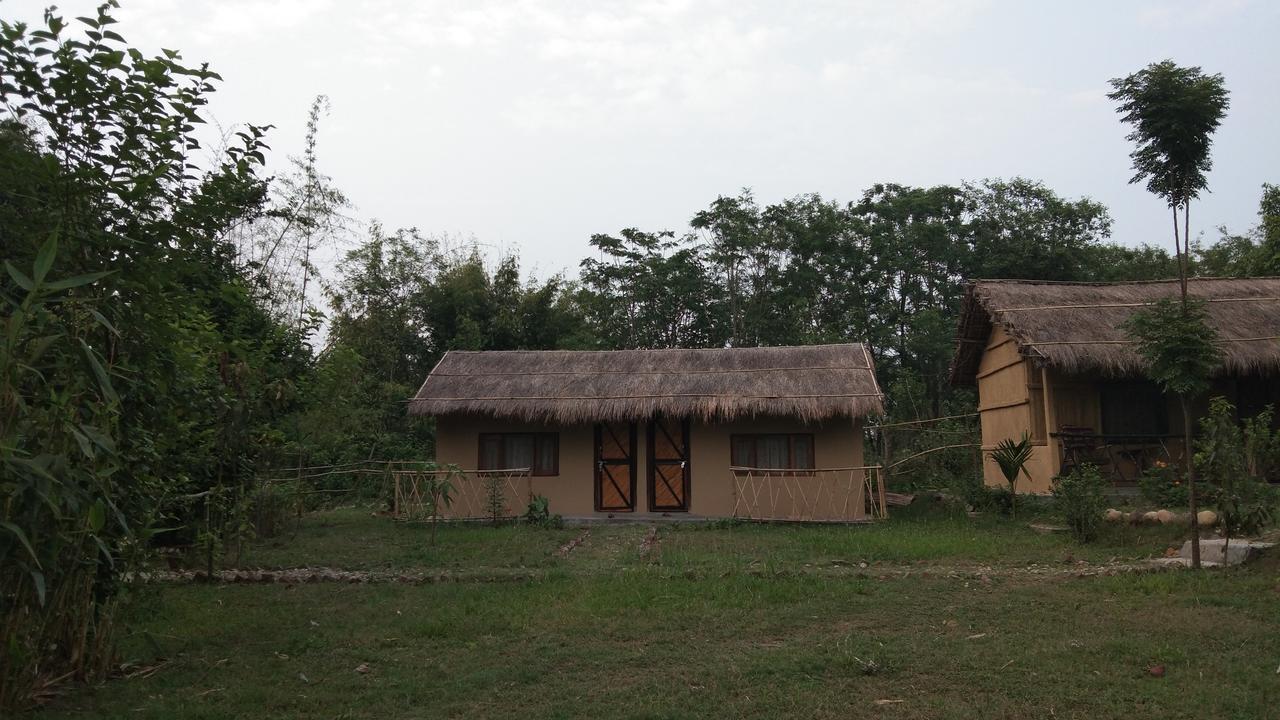 Chital Lodge Chitwan Εξωτερικό φωτογραφία