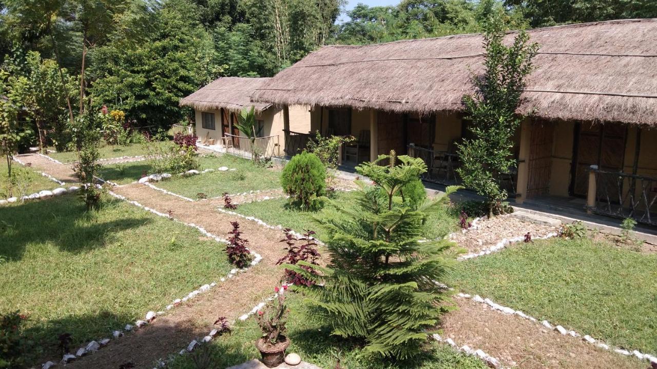 Chital Lodge Chitwan Εξωτερικό φωτογραφία