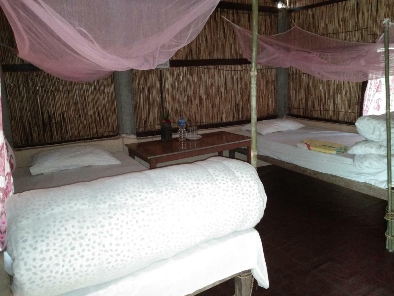 Chital Lodge Chitwan Εξωτερικό φωτογραφία